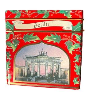 Lambertz AACHEN Musical Cookie Tin Germany Plays Rudolph The Red Nose Reindeer